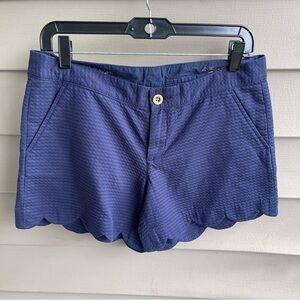 Lilly‎ Pulitzer Size 4 Textured Navy Blue Buttercup 5" Scalloped Hem Shorts